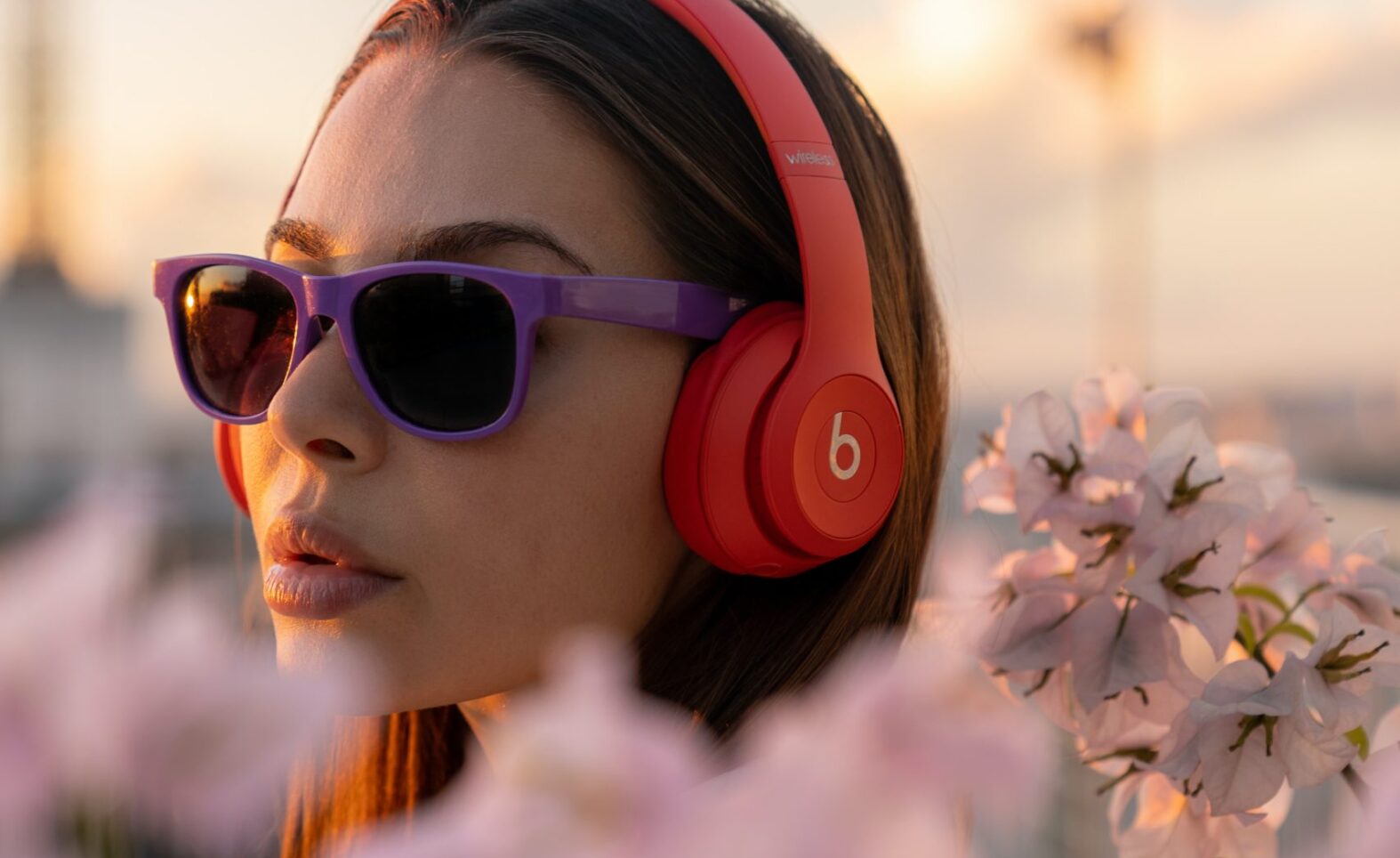 The Ladies Discuss The Latest Celeb Gossip